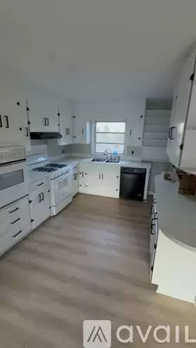 Main picture of 217 Cactus St