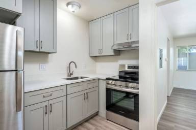 Main picture of 2265 McBride Ln