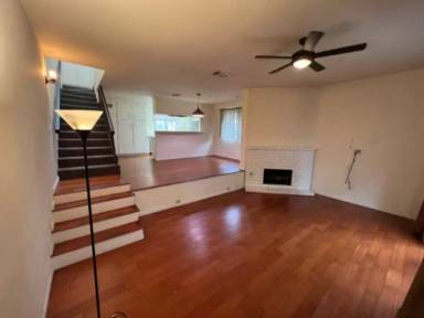 Main picture of 315 Wallis St