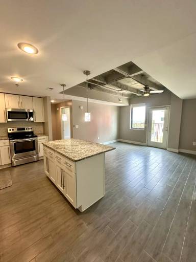 Main picture of 2980 Baltimore Ave