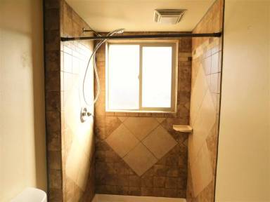 Main picture of 3056 Hall Dr