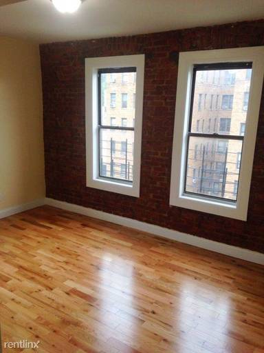 Main picture of 14 Thayer St