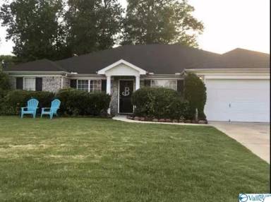 Main picture of 110 Brydon Cir