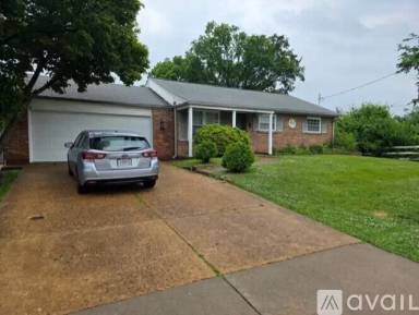 Main picture of 528 N Rock Hill Rd