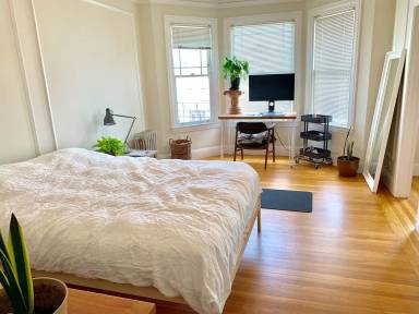 Main picture of 1345 Clement St