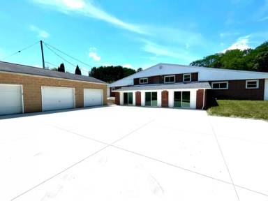 Main picture of 1658 Beal Rd
