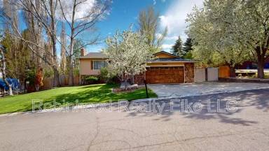 Main picture of 1238 Mountain View Dr