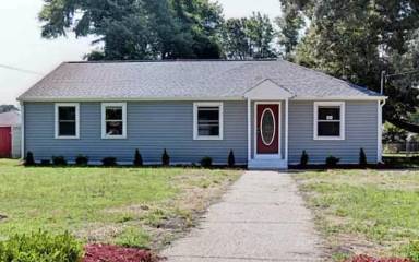 Main picture of 608 Warwickshire Ct