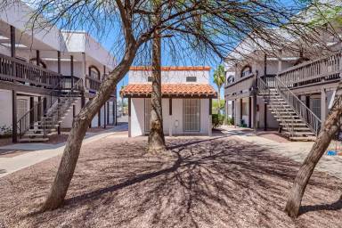 Main picture of 114 E Mohave Rd