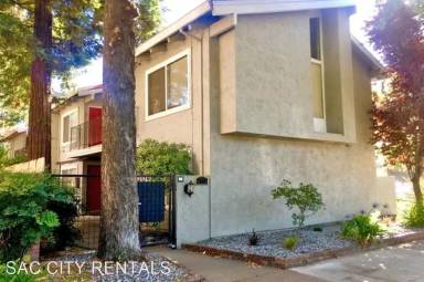 Main picture of 2819 E St
