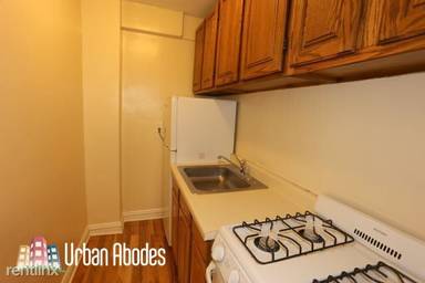 Main picture of Roscoe Apartments