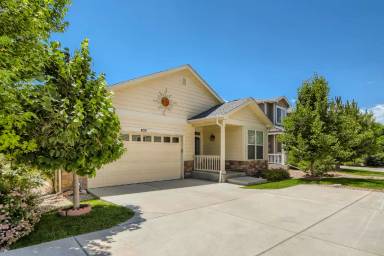 Main picture of 633 Kendall Way