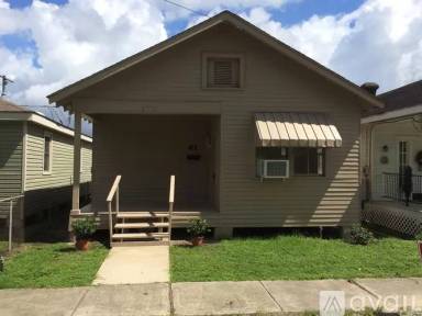 Main picture of 41 Elodie Ave
