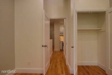 Main picture of 543 E 5th St