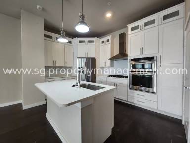 Main picture of 1209 Beaconsfield Ln