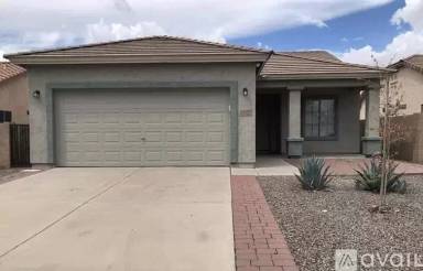 Main picture of 640 E Park Pl