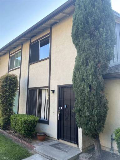 Main picture of 10103 Carefree Dr