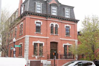 Main picture of 409 Dudley St