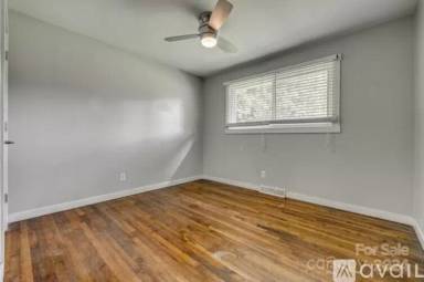 Main picture of 4114 Strangford Ave