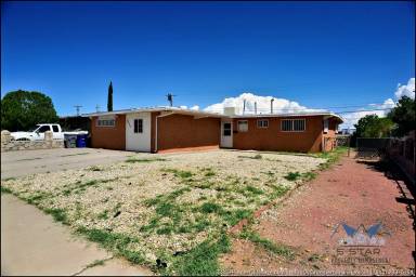 Main picture of 9404 Beals Dr