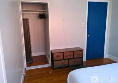 Main picture of 13001 Joliet St