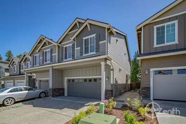 Main picture of 2340 S Brookside Pl