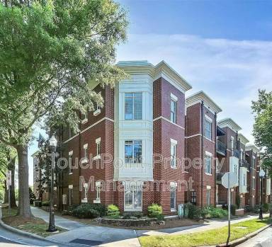 Main picture of 725 Garden District Dr
