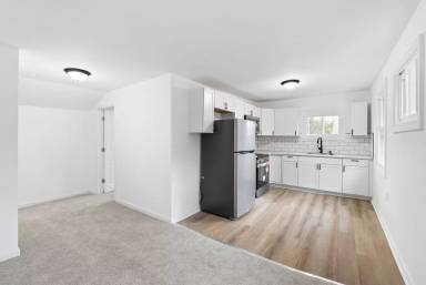 Main picture of 4 Adele St