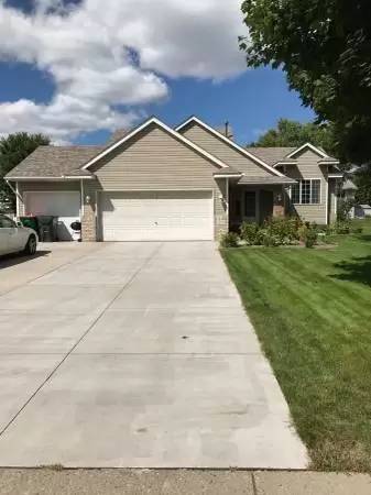 Main picture of 2815 88th Ln NE