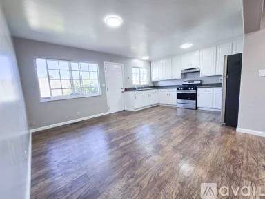 Main picture of 2946 E 29th St