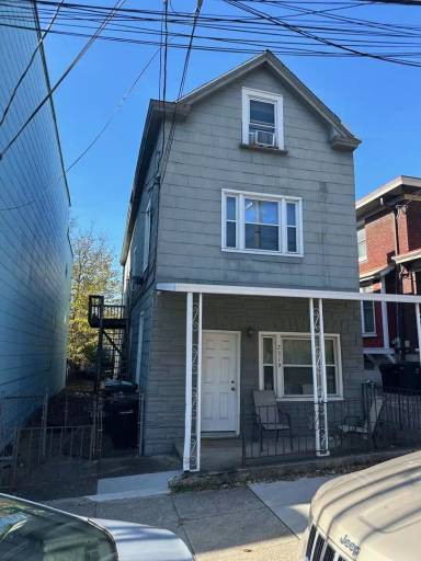 Main picture of 2319 Chickasaw St