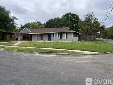 Main picture of 2819 Bent Bow Dr