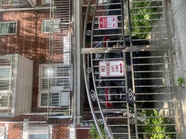 Main picture of 4049 Case St