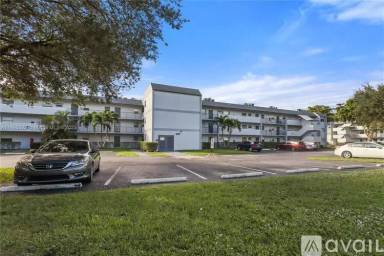Main picture of 8421 Lagos de Campo Blvd