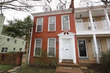 Main picture of 575 S Goodlett St