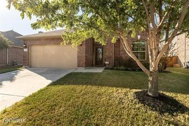 Main picture of 5816 Haven Lake Way