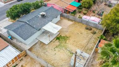 Main picture of 3801 Budlong Ave