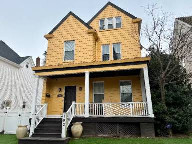 Main picture of 102 Barbey St