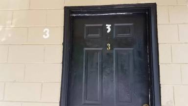 Main picture of 441 S Seale Rd