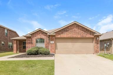 Main picture of 2116 Meadow View Dr