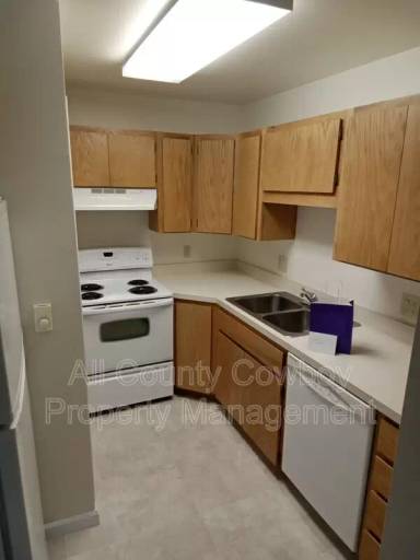 Main picture of 1657 N 5th St