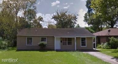Main picture of 5426 Heron Dr