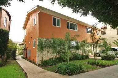 Main picture of 2069 E 3rd St