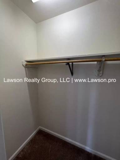 Main picture of 6201 Nell Cir