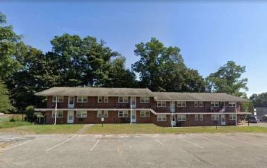 Main picture of 438 Springfield St
