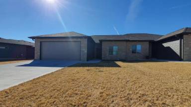 Main picture of 8801 S 37th St
