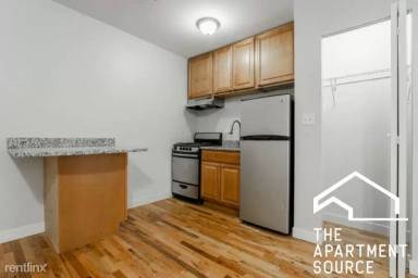 Main picture of 6930,6954,6971,6975 N Greenview Ave Apartments