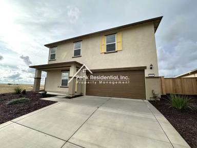 Main picture of 4500 Greenshank Way