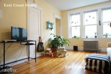 Main picture of 44 Quint Ave