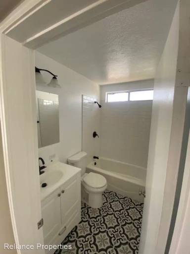 Main picture of 810 Nancy St